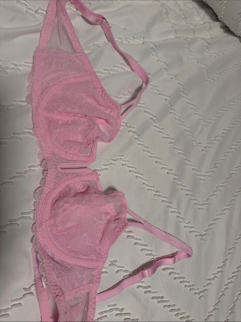 Auden Pink Lace Sheer Underwire Bra